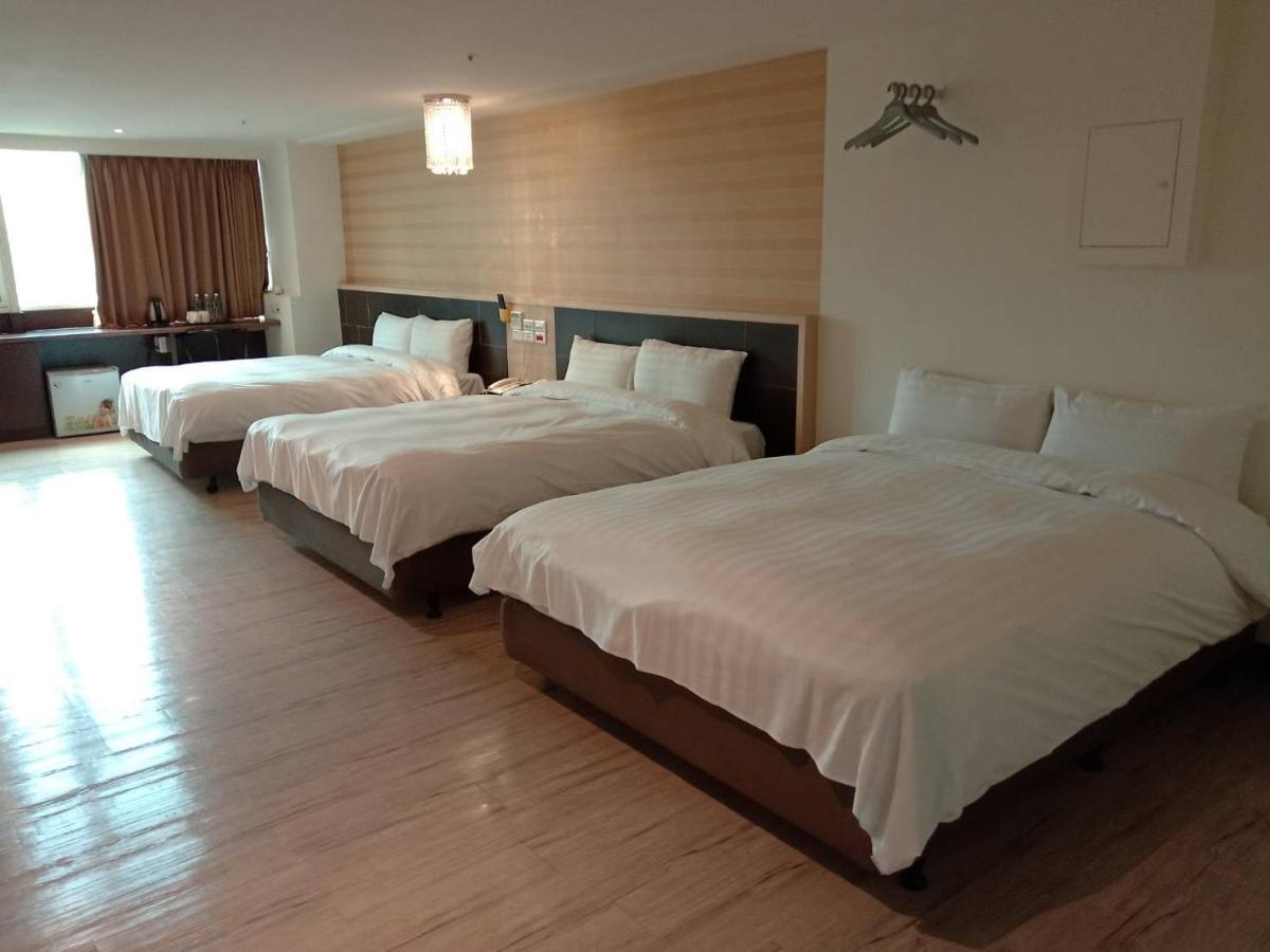 Dengfeng Milan Business Hotel Huwei Exterior foto